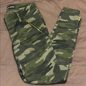 Camo Express Jeans